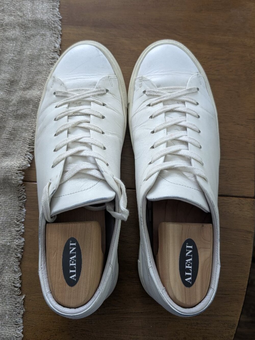Beckett Simonon Reid Sneakers White Size 10